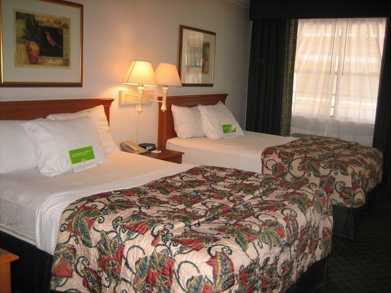 La Quinta By Wyndham Mcallen La Plaza Mall Quarto foto